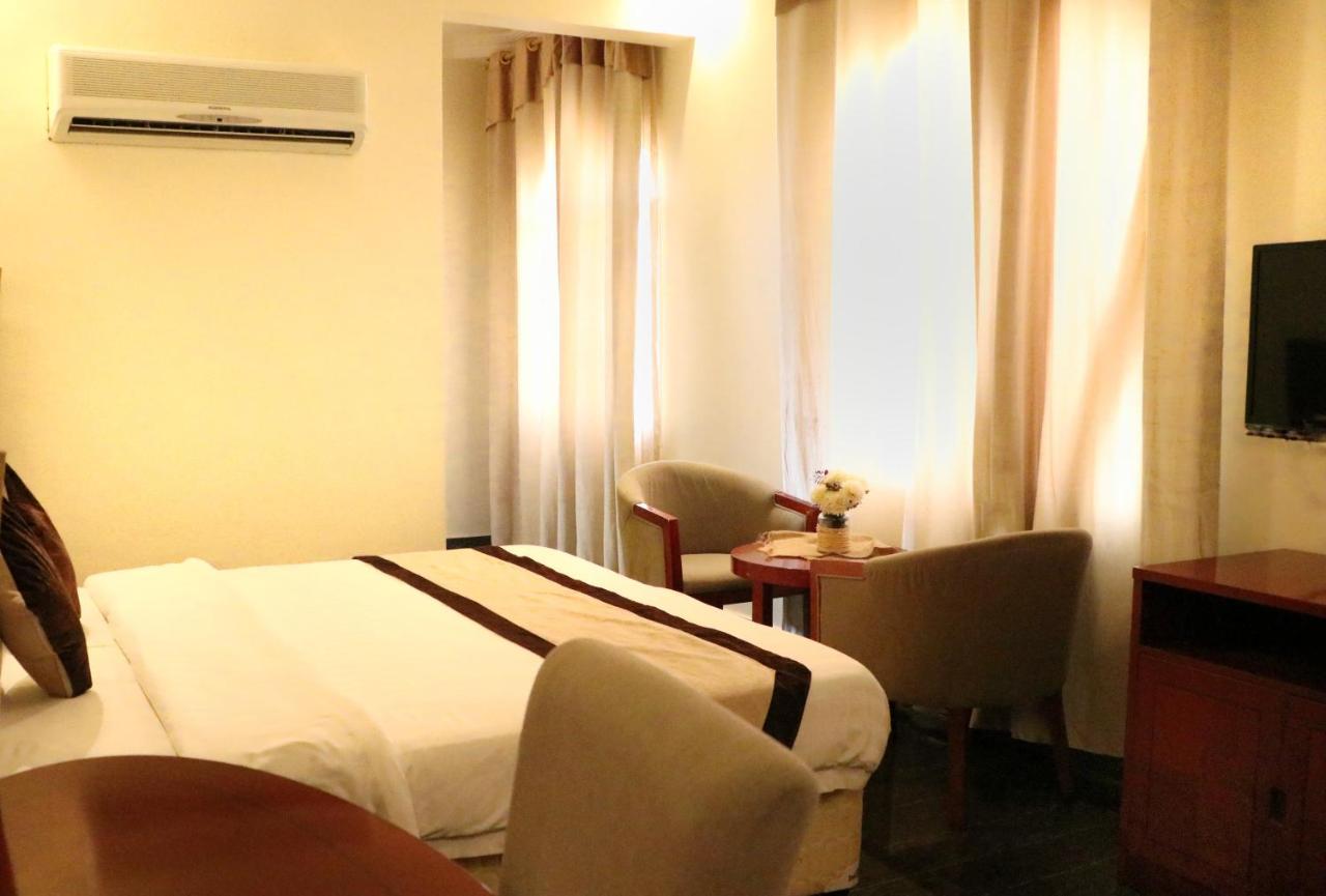 Rimal Suites Apartments Szalála Kültér fotó