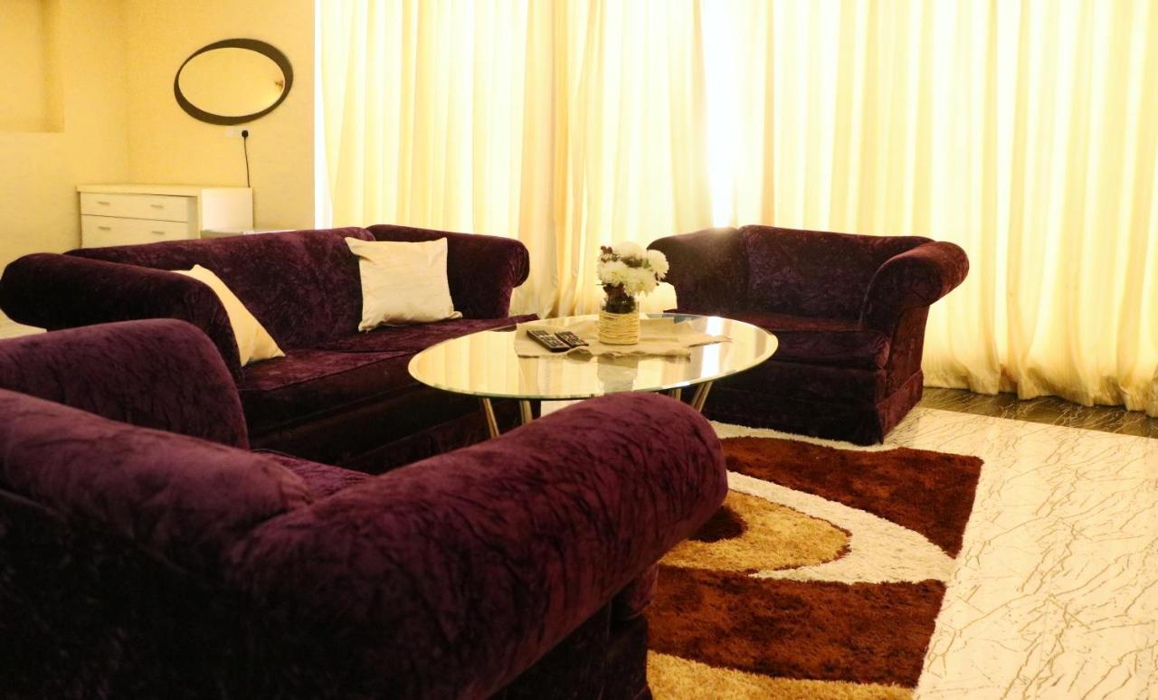 Rimal Suites Apartments Szalála Kültér fotó